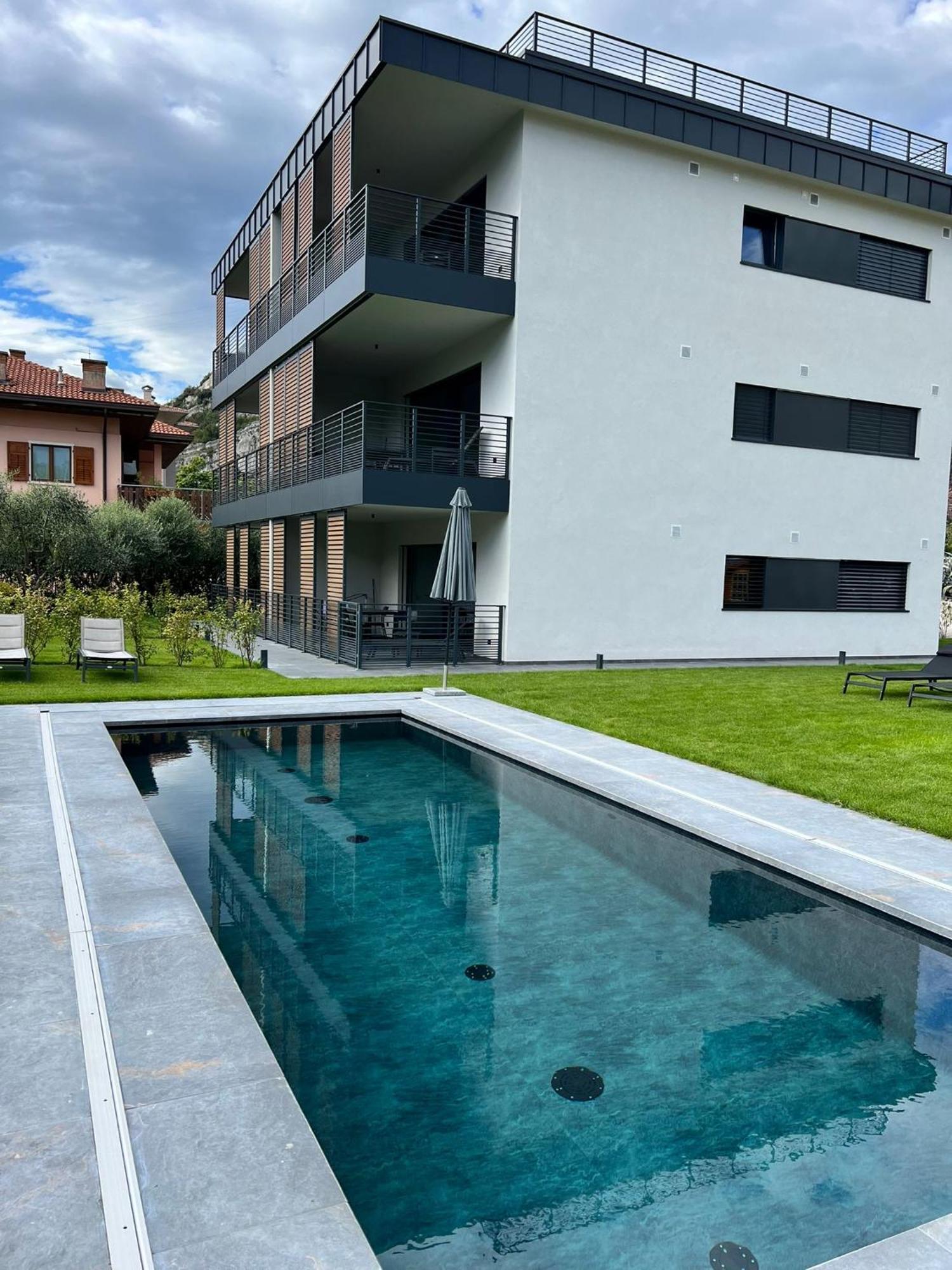 Casa 32 Loft - Garda Lake Torbole Sul Garda Luaran gambar